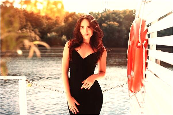 夢見身邊的女性受害意味著什麼_周公解夢官網