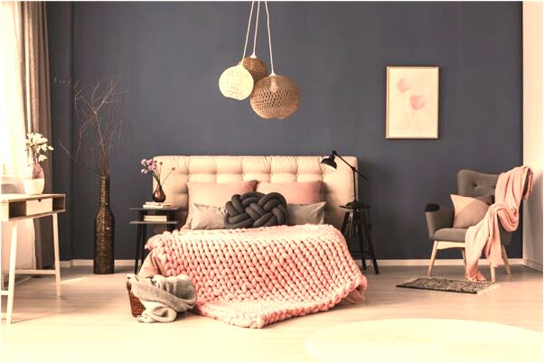 夢見被狗咬傷的人倒在血泊里會是什麼預兆_周公解夢官網