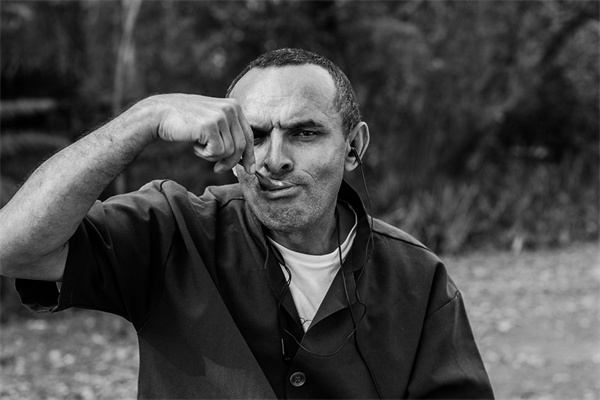 夢到吃鐵是吉兆嗎?_周公解夢