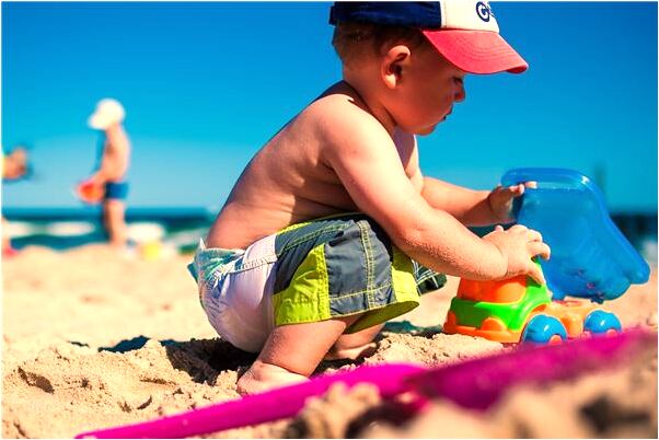 夢到了搬磚劃破了手指是什麼預兆？_周公解夢官網