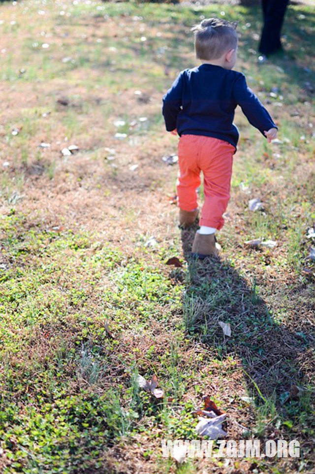 夢見和老公接吻被人看見_周公解夢夢到和老公接吻被人看見是什麼意思_做夢夢見和老公接吻被人看見好不好_周公解夢官網