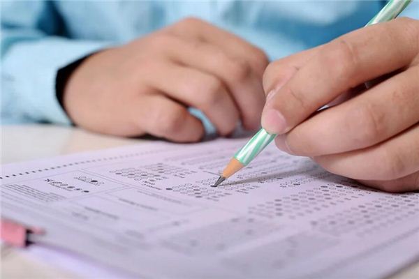 夢到考試沒做完題意味什麼_周公解夢