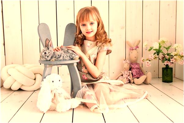 夢見錢掉到地上被搶走有什麼含義_周公解夢官網