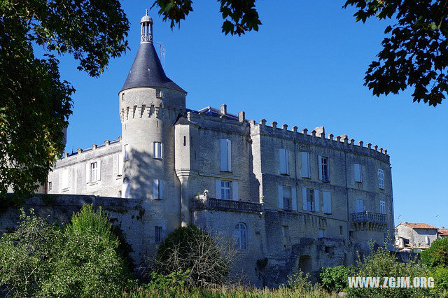 夢見死人衣服_周公解夢夢到死人衣服是什麼意思_做夢夢見死人衣服好不好_周公解夢官網