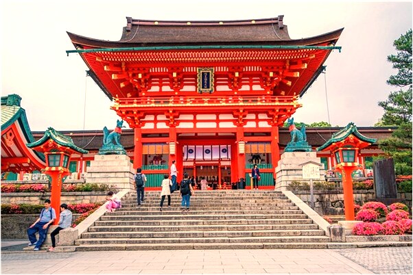 夢到了鑰匙鏈上有鏡子會有什麼預兆_周公解夢官網