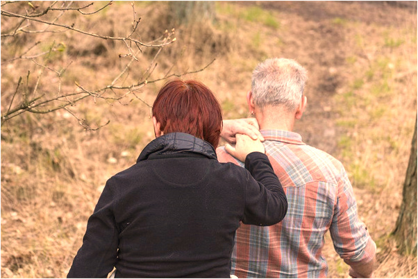 夢到了女友叫床預示著什麼_周公解夢官網