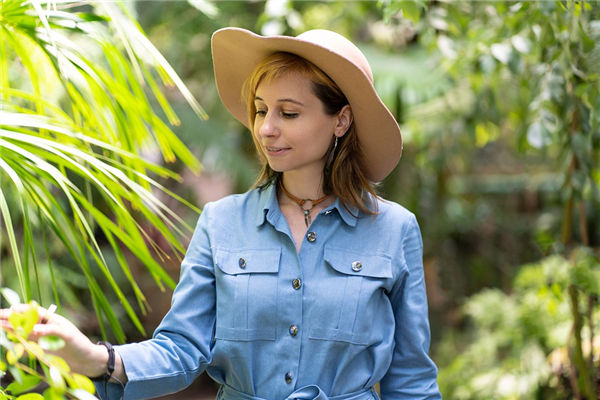 屬狗女人年份和婚姻_十二生肖