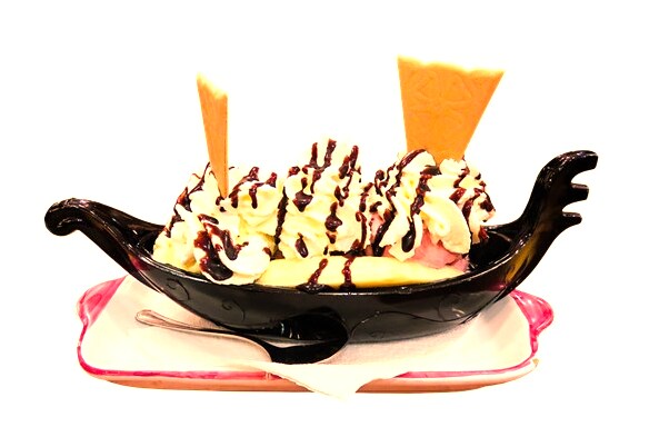 夢到了喜歡的女孩看我歌別人約會好不好_周公解夢官網