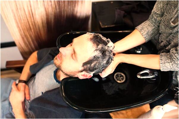 夢到了奶奶向你揮手代表什麼_周公解夢官網