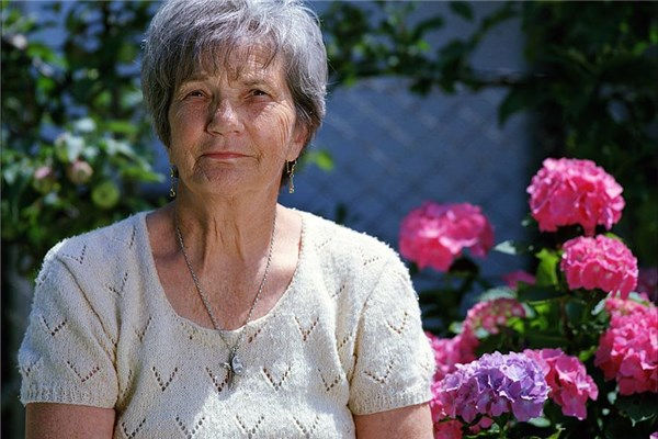 夢到了找奶奶好不好_周公解夢