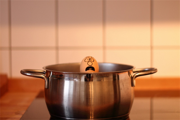 夢見燙傷別人會是什麼預兆_周公解夢