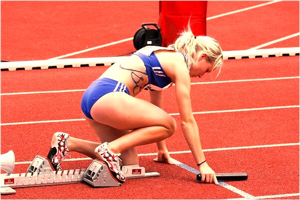 夢到別人買藥二大盒藥是什麼意思？_周公解夢官網