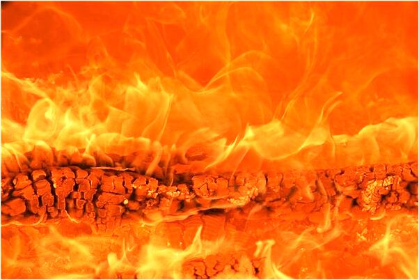 夢到自己的手被人砍傷是什麼兆頭_周公解夢官網