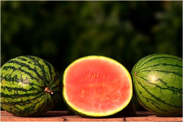 夢到男孩變成蛇是什麼啟示_周公解夢官網