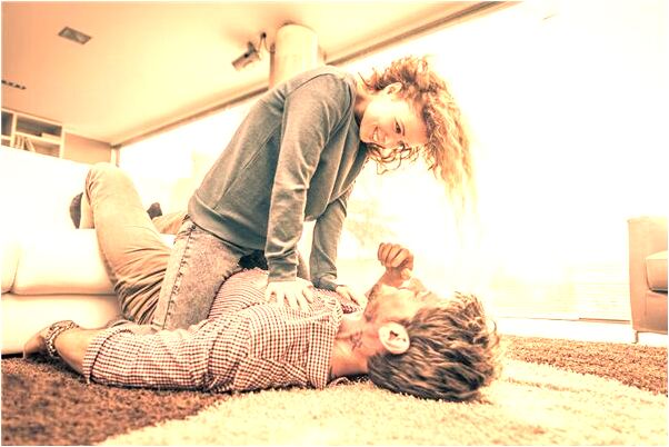 夢到房子倒塌傷心欲絕是啥預兆_周公解夢官網