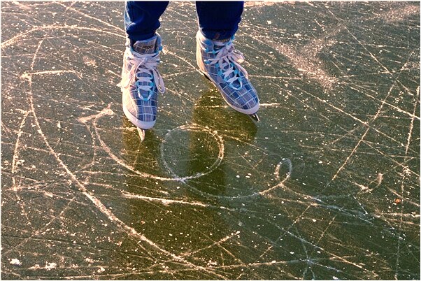 夢到了哭聲驚醒是什麼預兆_周公解夢官網