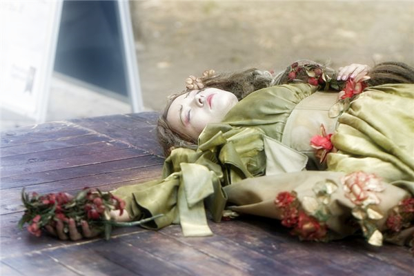 夢到了去看死人有什麼徵兆_周公解夢