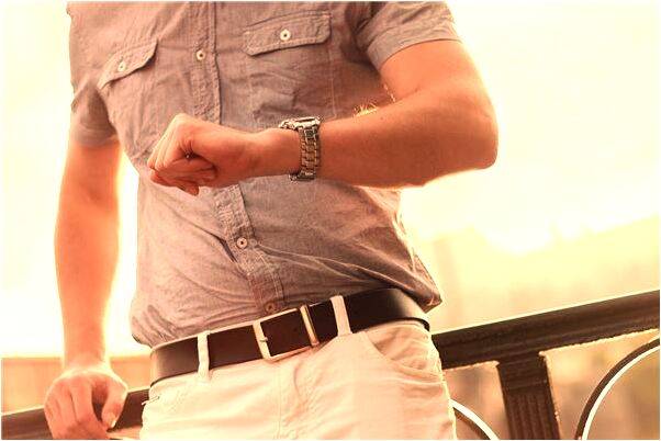 夢到耳朵甩皮的預兆_周公解夢官網