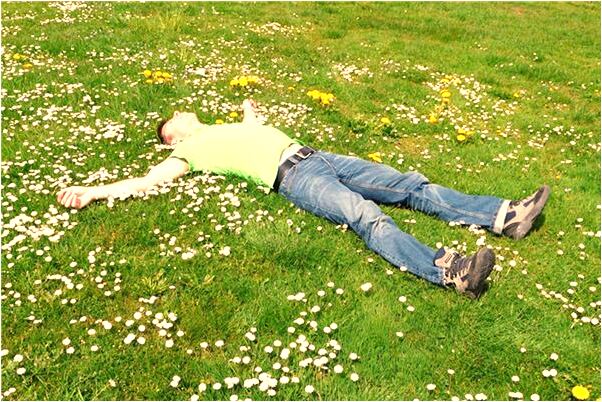 夢見水缸的水都流出來了是什麼意思_周公解夢官網