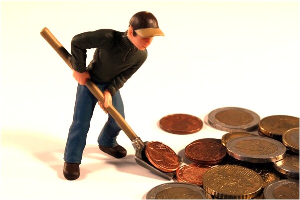 夢到兩隻小狗追著我是怎么回事_周公解夢官網