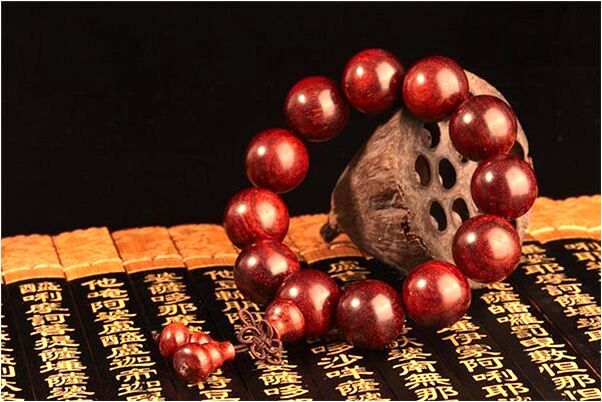 夢到自己被車撞沒受傷預示著什麼_周公解夢官網