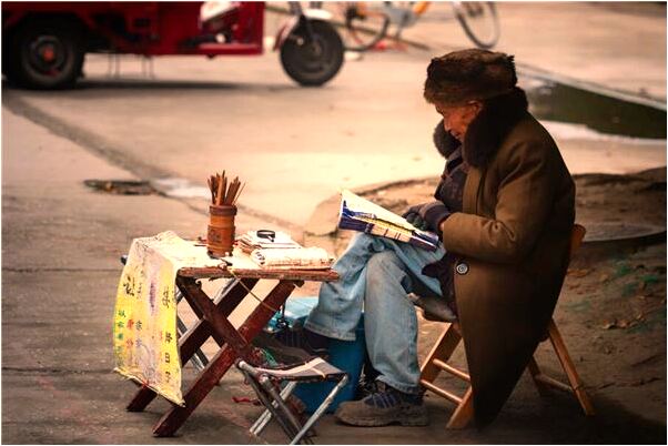 夢到了自己掉下是懸崖未死的預兆_周公解夢官網