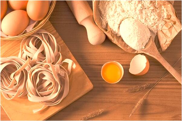 夢到了自己找小姐時有熟人打招呼預示著什麼_周公解夢官網