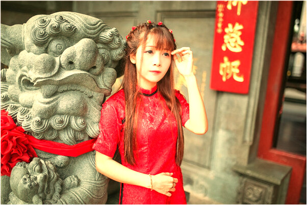 夢到老同學抱著小孩歡迎我有什麼意思_周公解夢官網