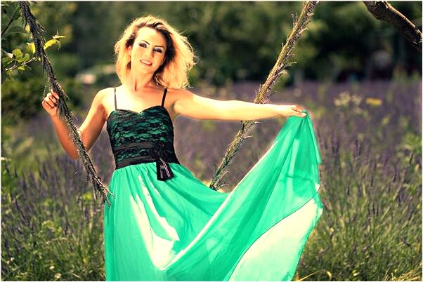 夢見姐姐試衣服是什麼徵兆_周公解夢官網