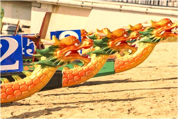 夢見被狗咬牙齒掉了一半是咋回事_周公解夢官網