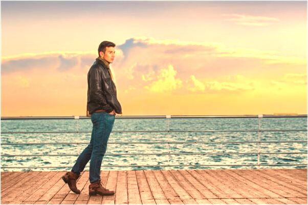 夢到我在天上跑有什麼徵兆_周公解夢官網