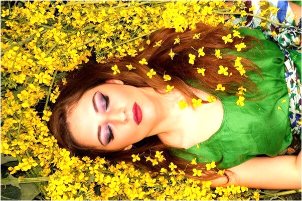 夢到媽媽只有頭肩大睜眼睛是什麼兆頭_周公解夢官網