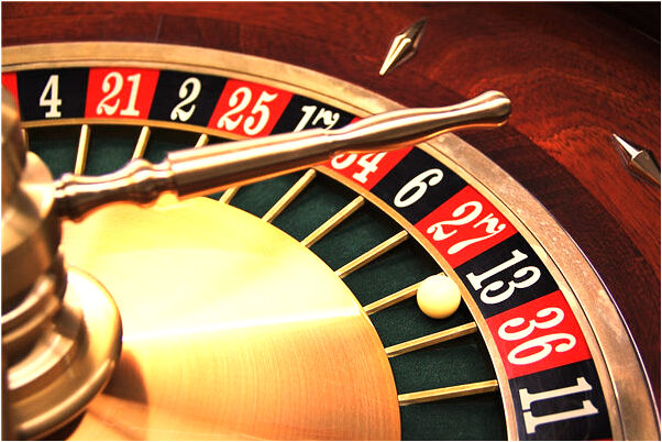 夢見雞啄蛇有什麼寓意嗎_周公解夢官網