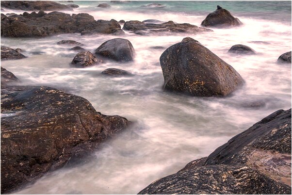 夢見故去的親人的骨灰盒是凶兆還是吉兆_周公解夢官網