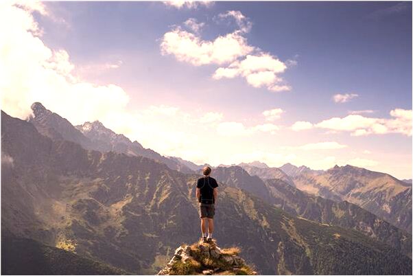 夢見有人讓我當裁判有什麼寓意嗎？_周公解夢官網