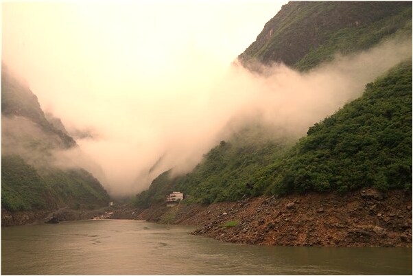 夢到了自己眼睛下面長細紋有什麼意義嗎_周公解夢官網