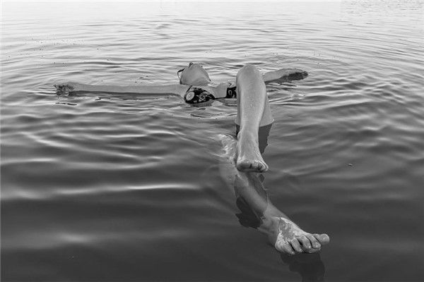 夢到了發現死人是怎么回事_周公解夢