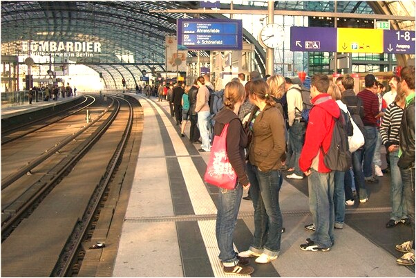 夢見買雙新高跟鞋預示著什麼_周公解夢官網