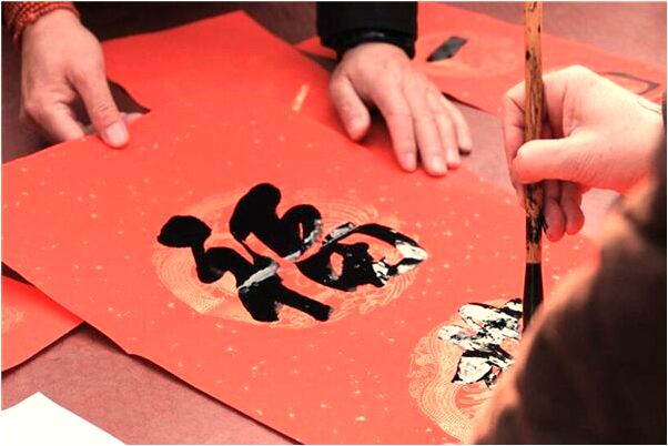 夢到紫色內褲被拿走了意味著什麼_周公解夢官網