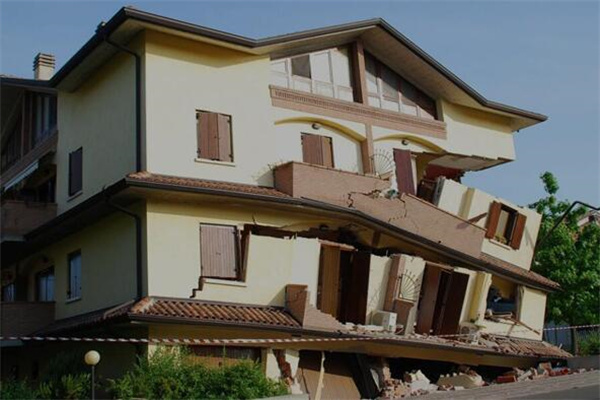 夢到了倒房是什麼預兆_周公解夢