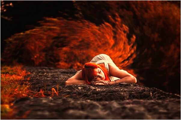 夢見前面一個大溝我飛過去了代表什麼_周公解夢官網