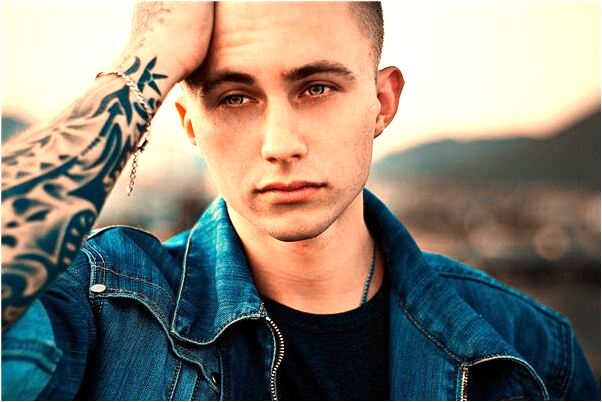 夢見有人在拉自己是什麼預兆_周公解夢官網