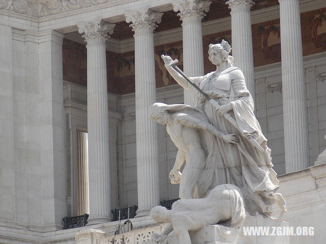 夢見別人穿白色衣服_周公解夢夢到別人穿白色衣服是什麼意思_做夢夢見別人穿白色衣服好不好_周公解夢官網