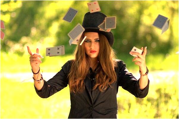 夢見給保曖瓶裝水是什麼預兆_周公解夢官網