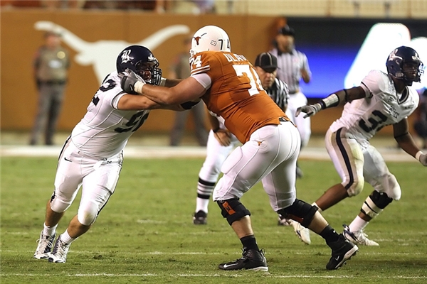 夢到自己用力推人是凶兆還是吉兆_周公解夢