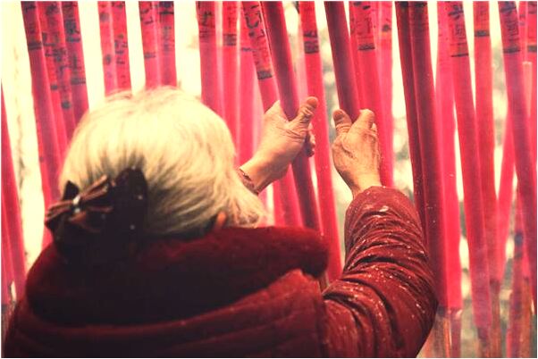 夢見夢自己弄了別人地里的是什麼徵兆_周公解夢官網