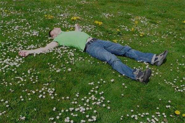 夢到了同學死代表著什麼？_周公解夢