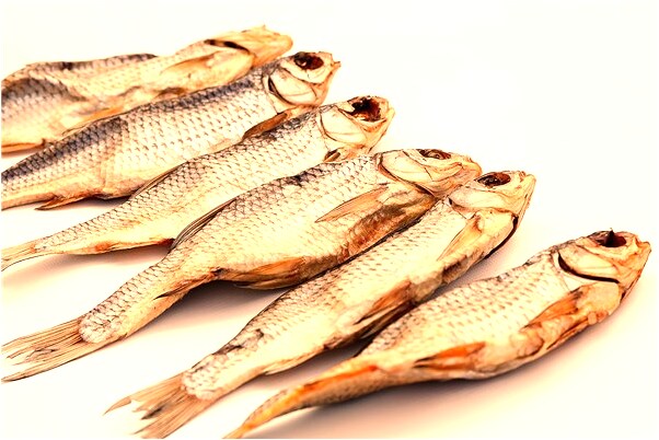 夢到了哭泣的小女孩是什麼徵兆_周公解夢官網