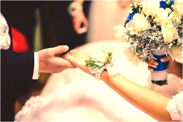 夢到被魚咬著有什麼意思_周公解夢官網