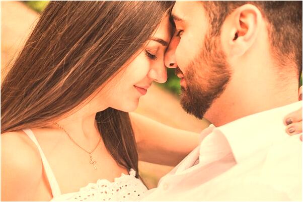 夢見在異鄉見到暗戀的女孩怎么回事_周公解夢官網